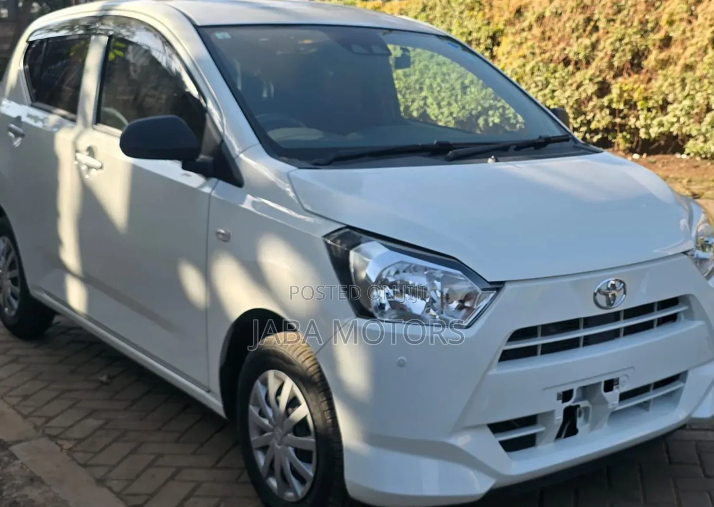 Toyota Pixis 2019 White