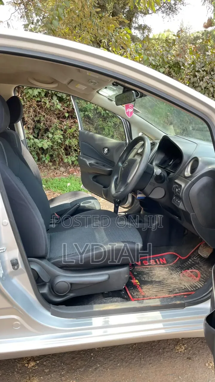 Nissan Note 2017 Silver