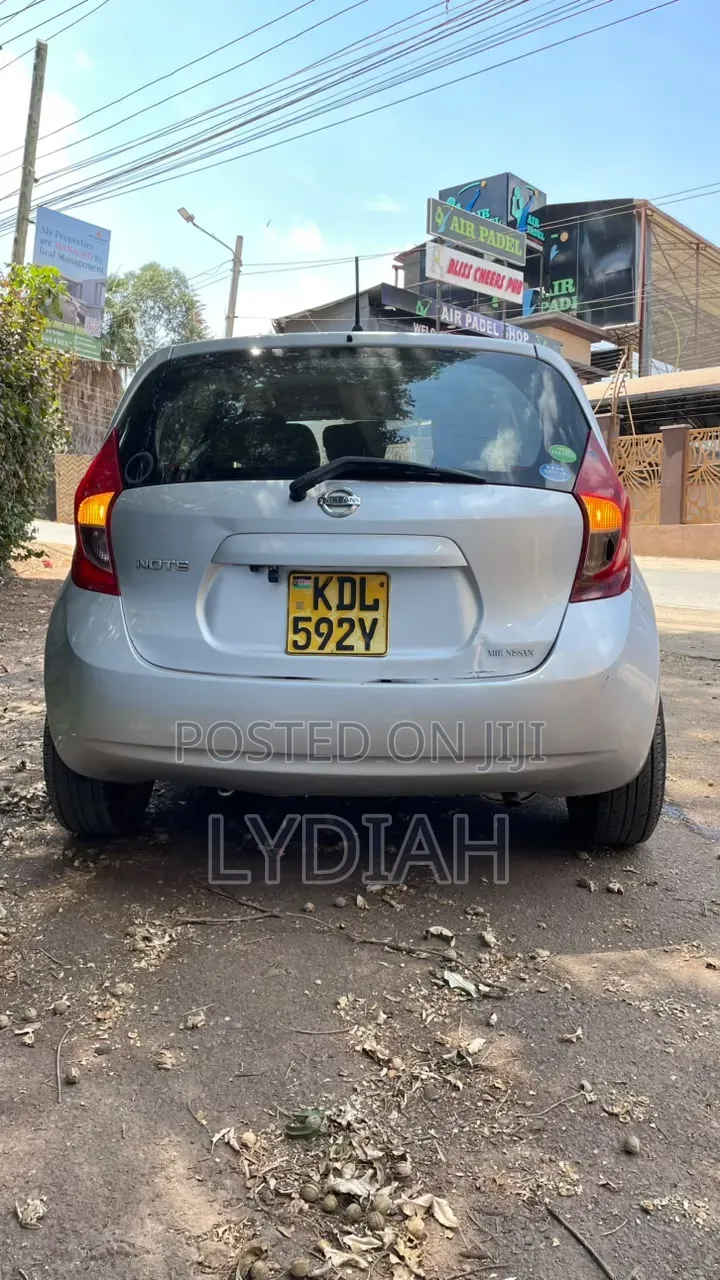 Nissan Note 2017 Silver
