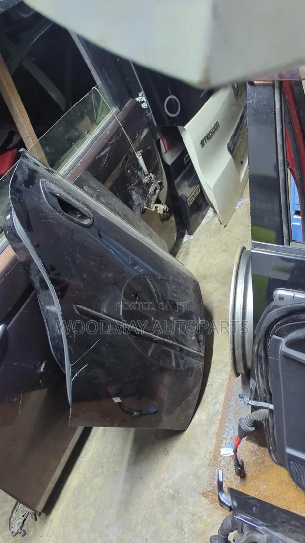 Subaru Legacy Bp9 Rear Door