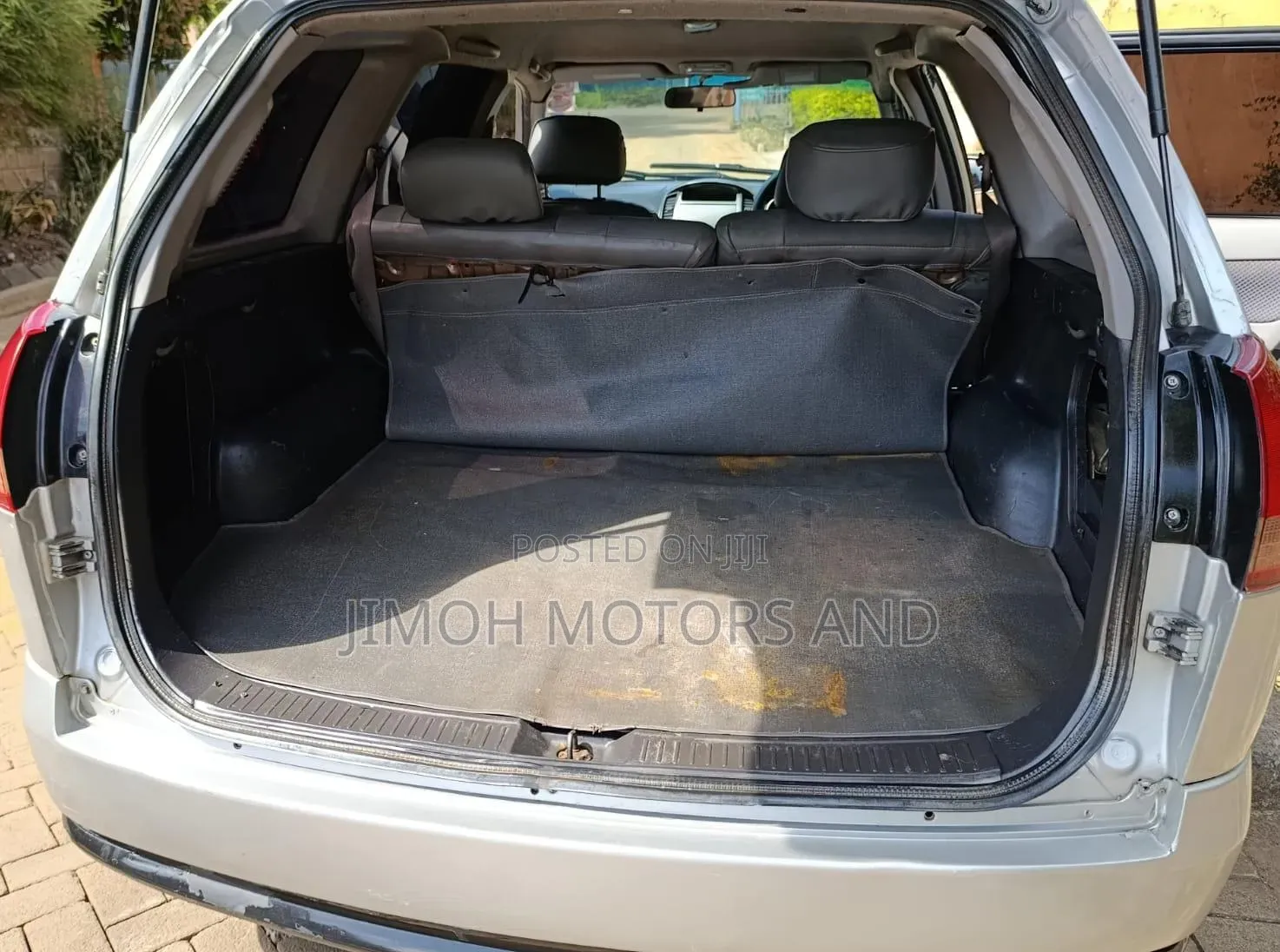 Nissan Wingroad 2004 Silver