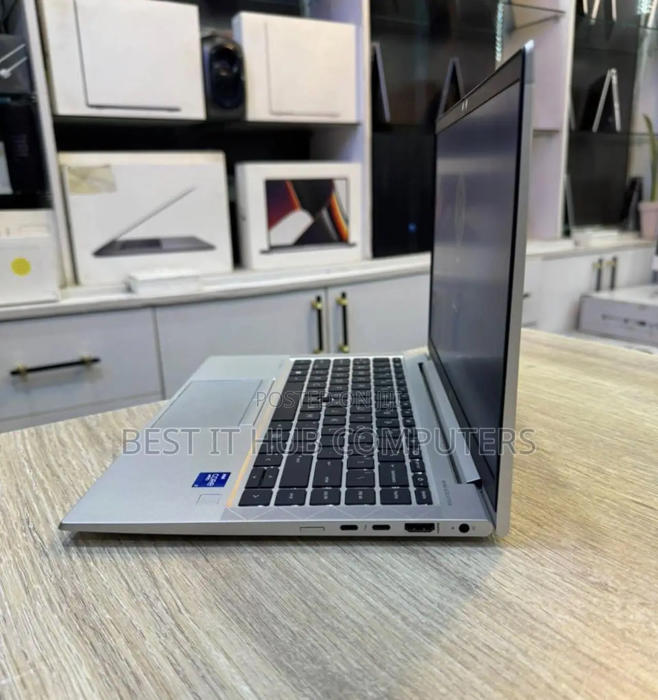 Laptop HP EliteBook 830 G8 16GB Intel Core i7 SSD 512GB