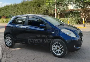 Toyota Vitz 2005 Blue