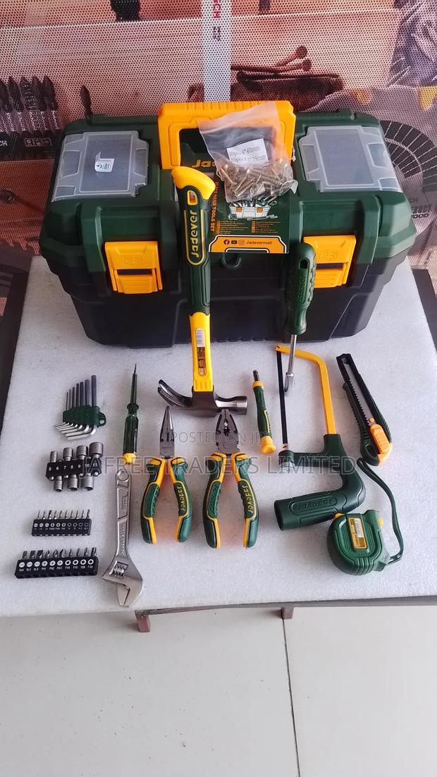 85pcs Hand Tool Set