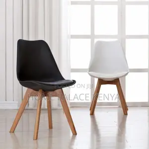 Eames Chair; Stylish Padded Eames Dining Chair for Home and Restaurant