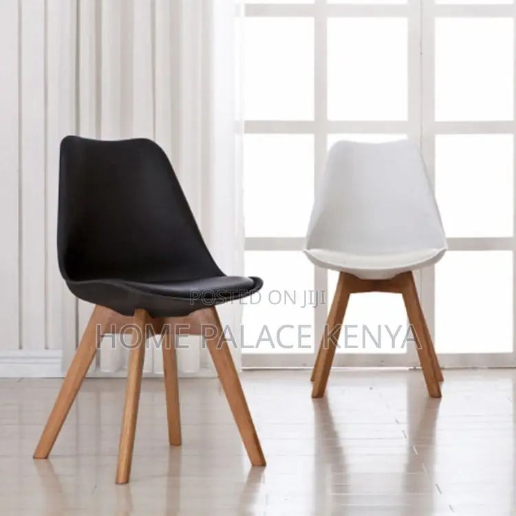 Eames Chair; Stylish Padded Eames Dining Chair for Home and Restaurant