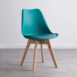 Eames Chair; Stylish Padded Eames Dining Chair for Home and Restaurant