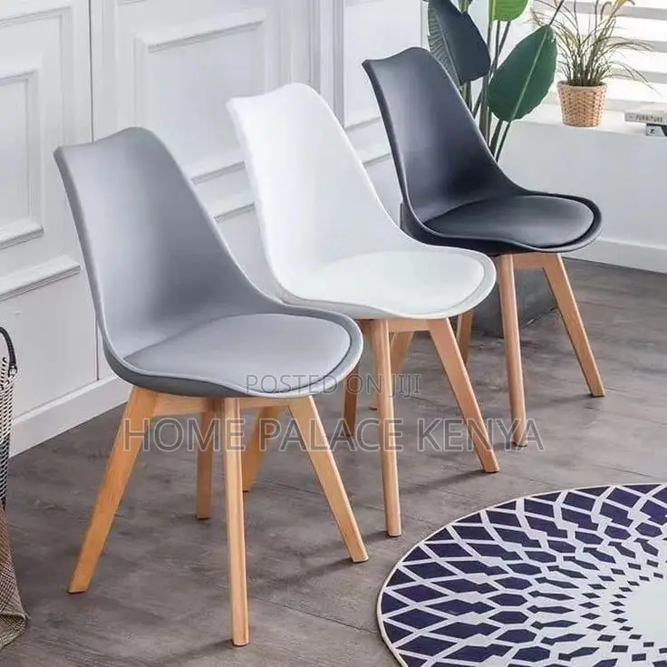 Eames Chair; Stylish Padded Eames Dining Chair for Home and Restaurant