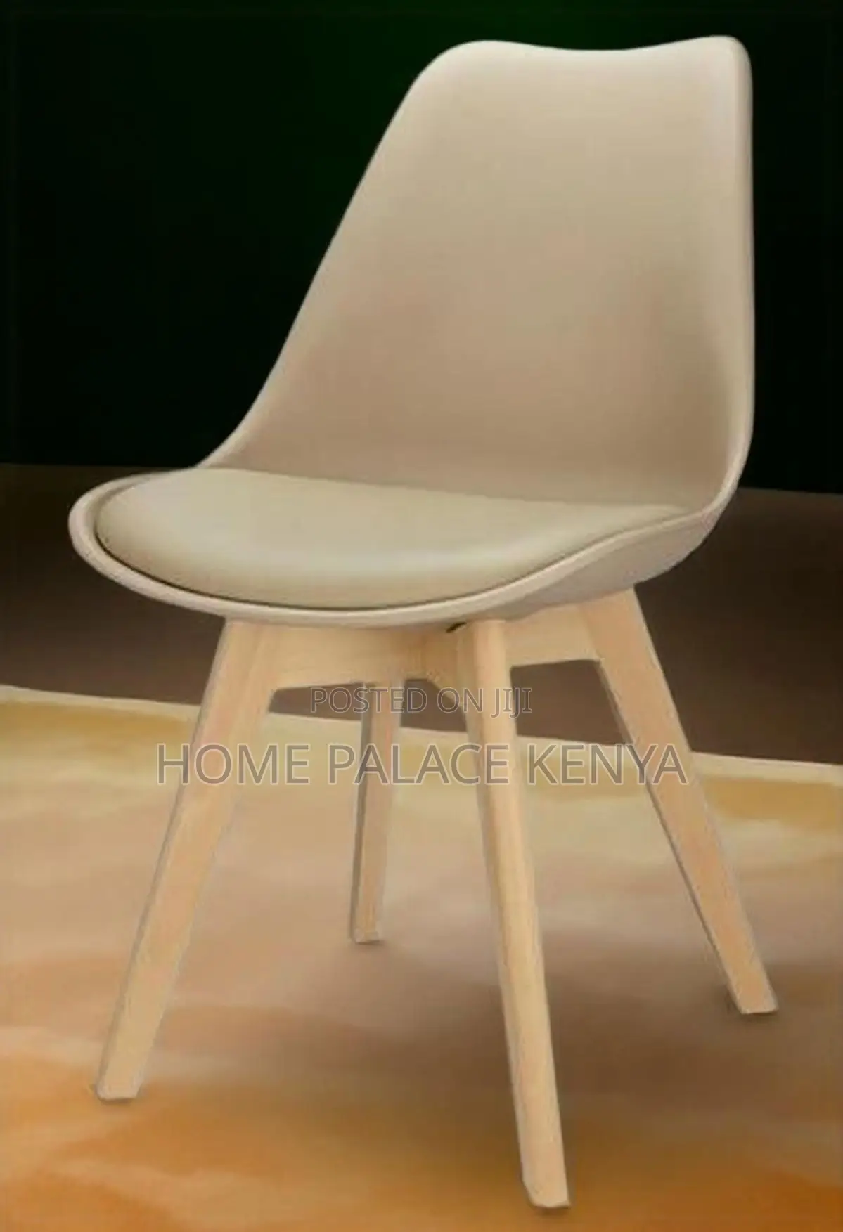 Eames Chair; Stylish Padded Eames Dining Chair for Home and Restaurant