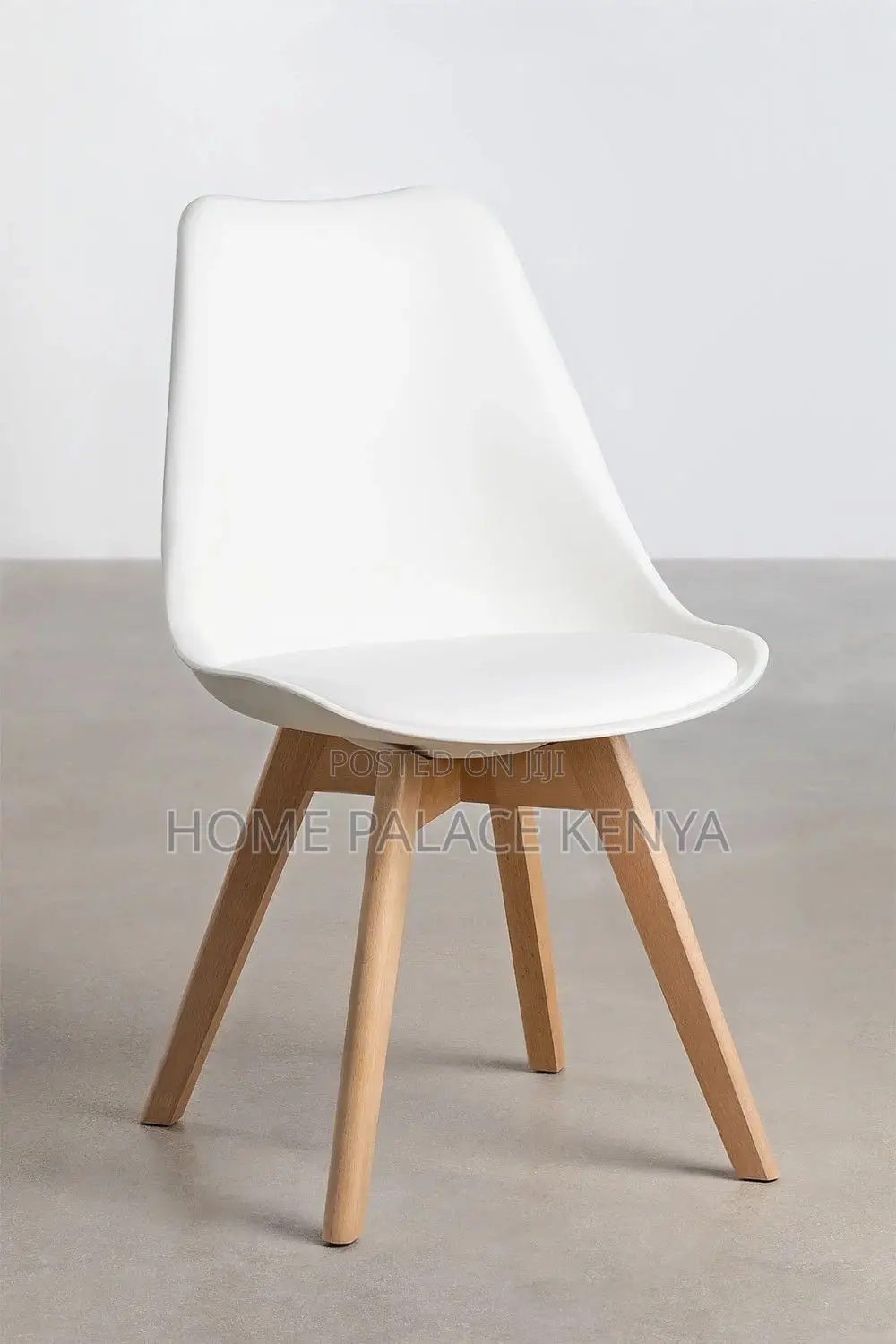 Eames Chair; Stylish Padded Eames Dining Chair for Home and Restaurant