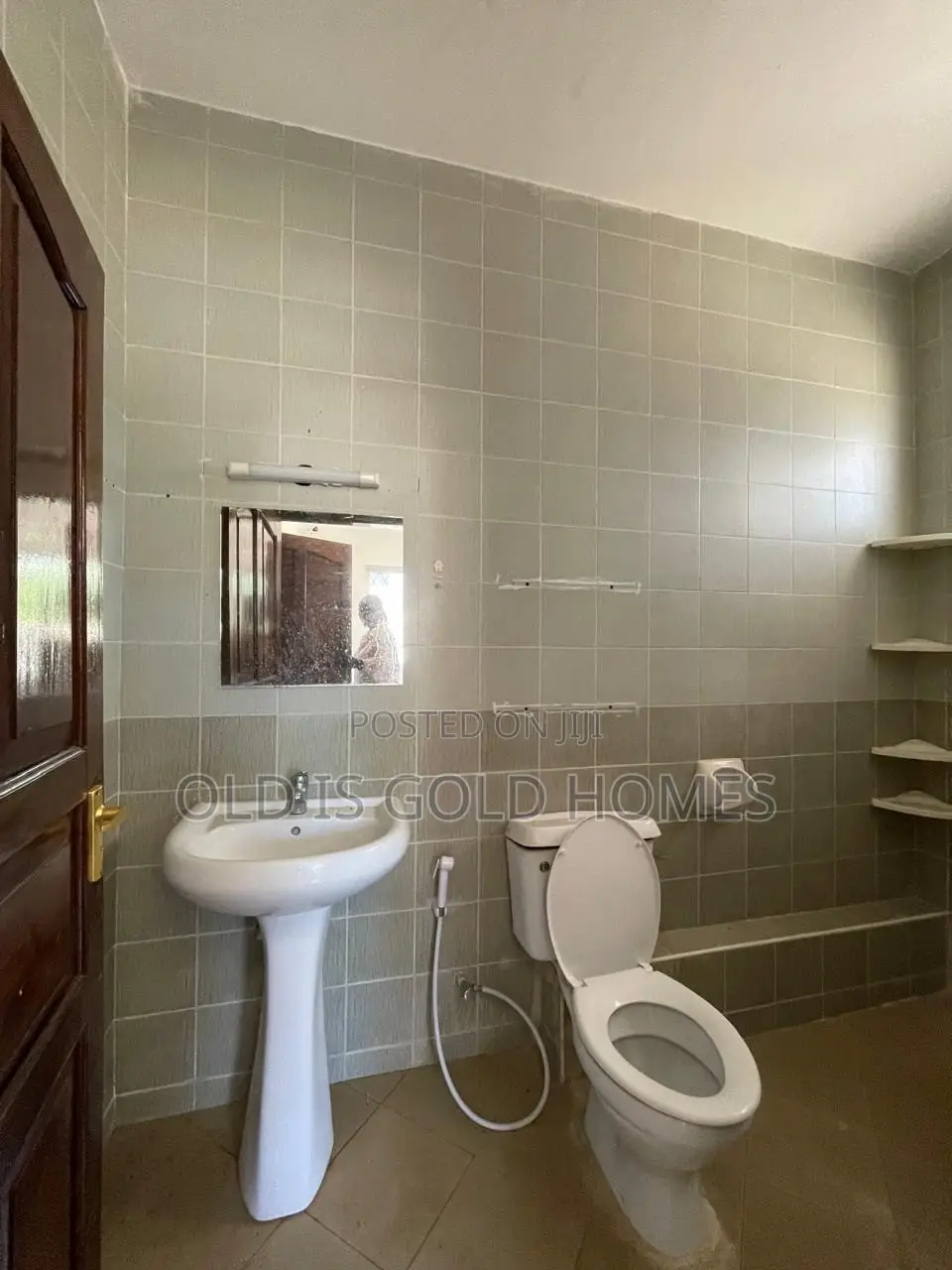4bdrm Apartment in Nyali Mkomani for rent