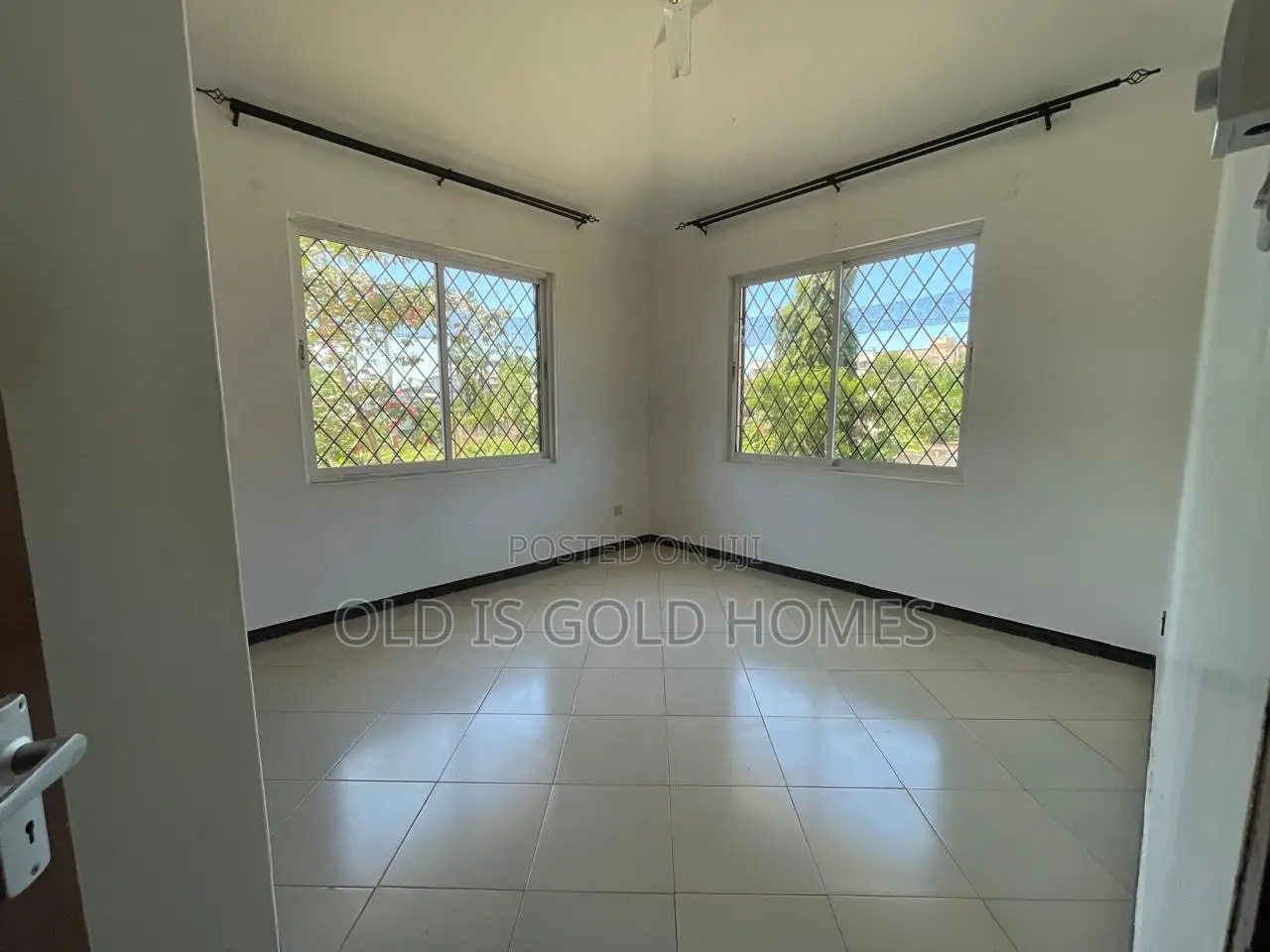 4bdrm Apartment in Nyali Mkomani for rent