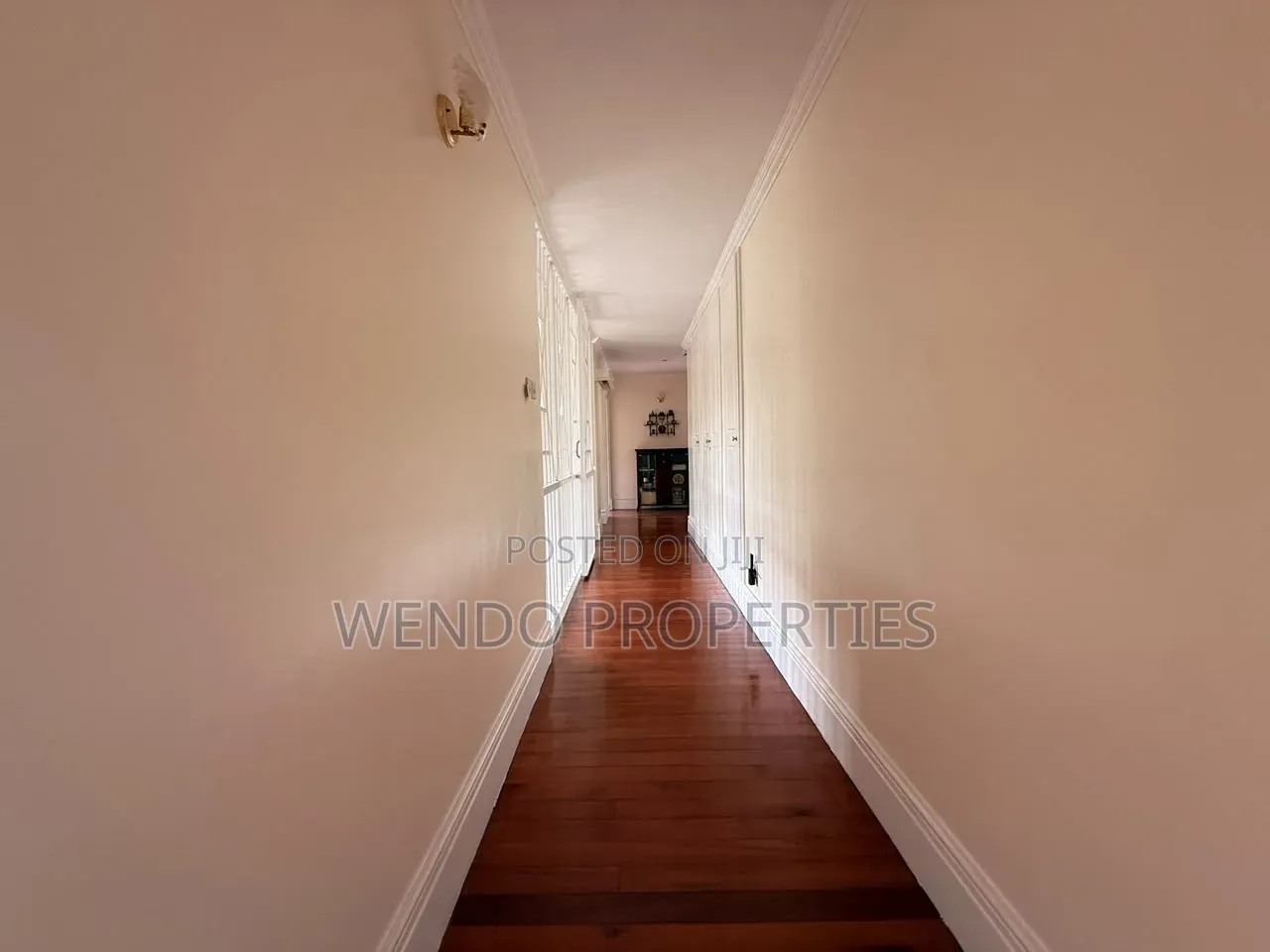 5bdrm Villa in Hardy for rent