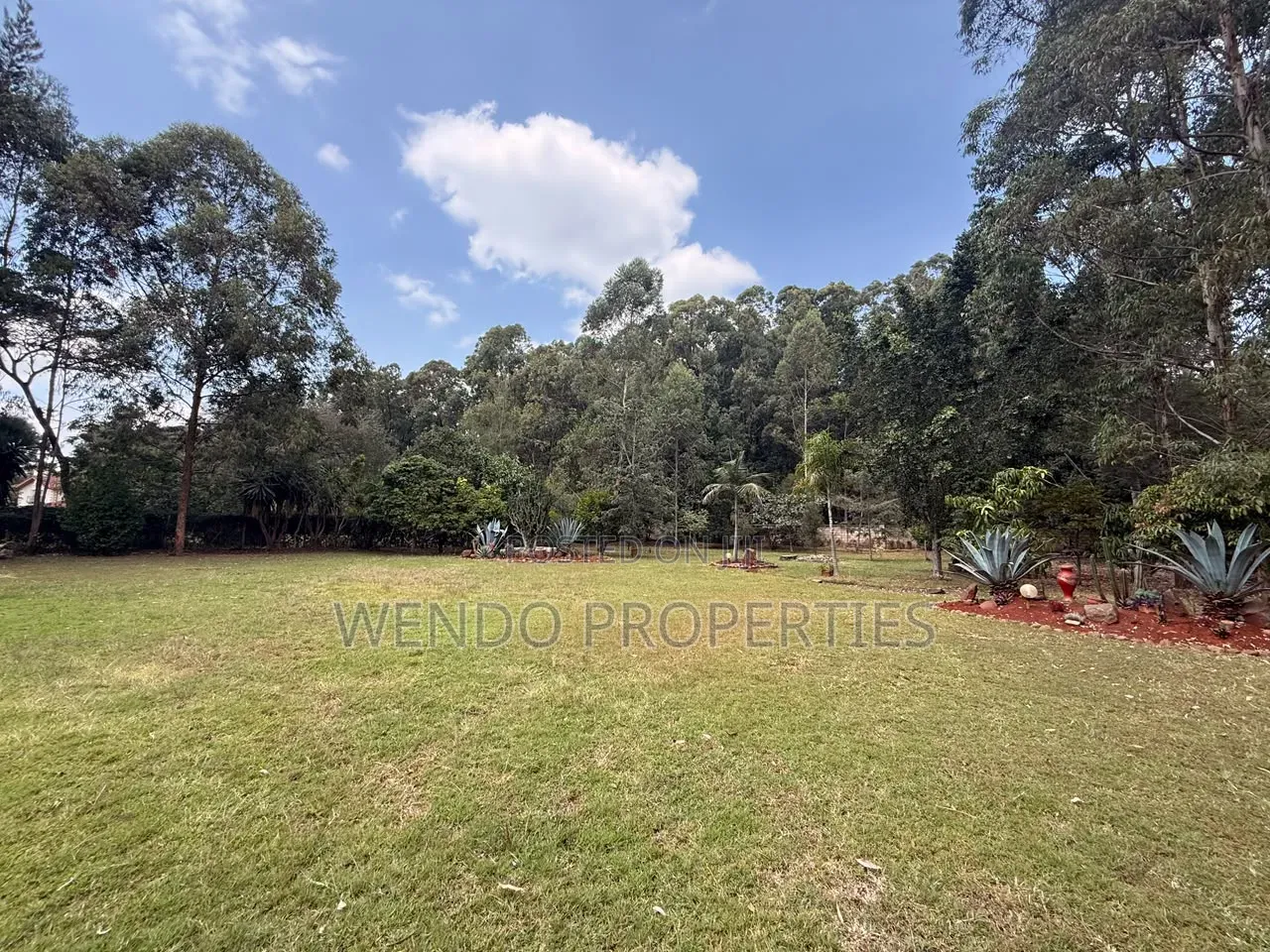5bdrm Villa in Hardy for rent