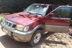 Nissan Terrano 1999 Burgundy