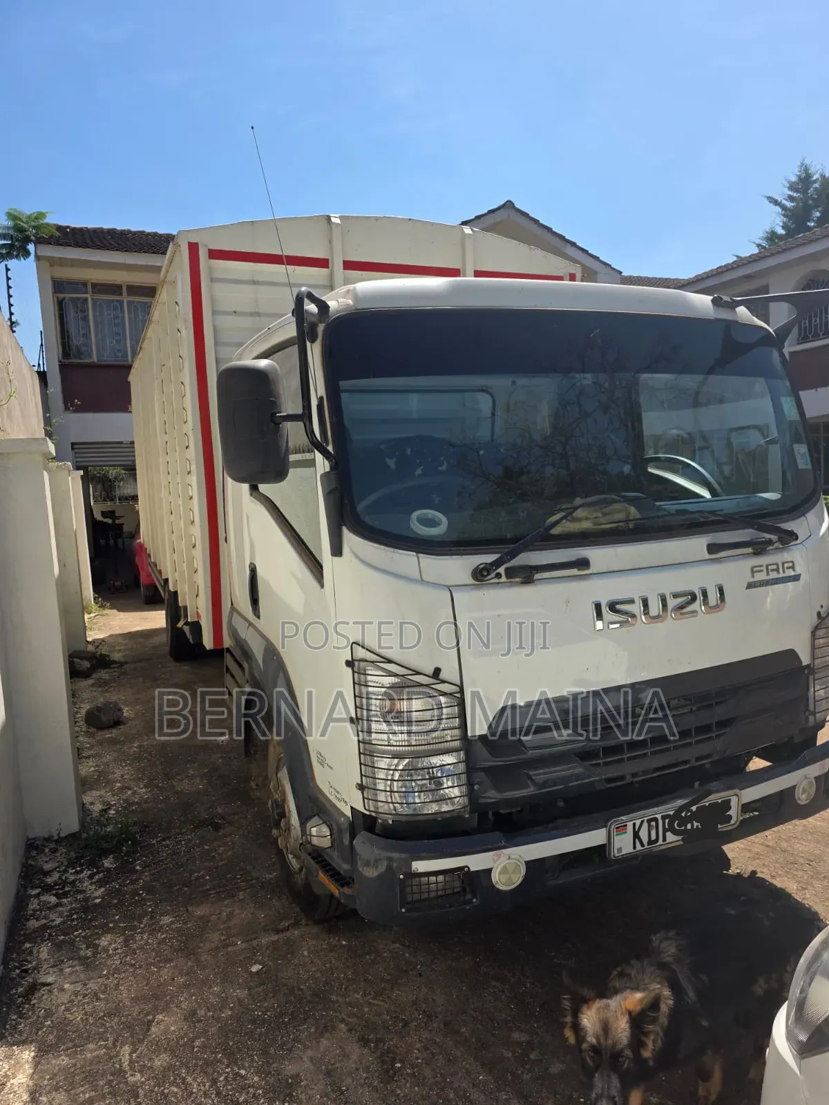 Isuzu FRR
Yom 2024