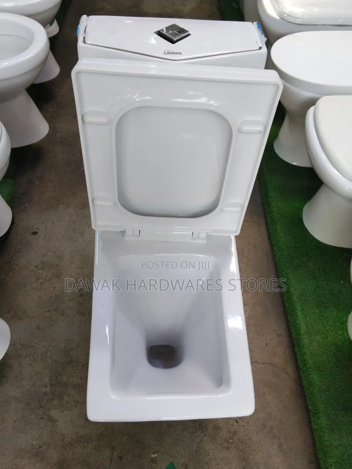 Diamond Shaped Executive One Piece Toilet