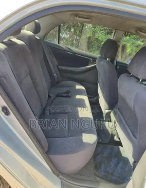 Toyota Corolla 2005 Silver
