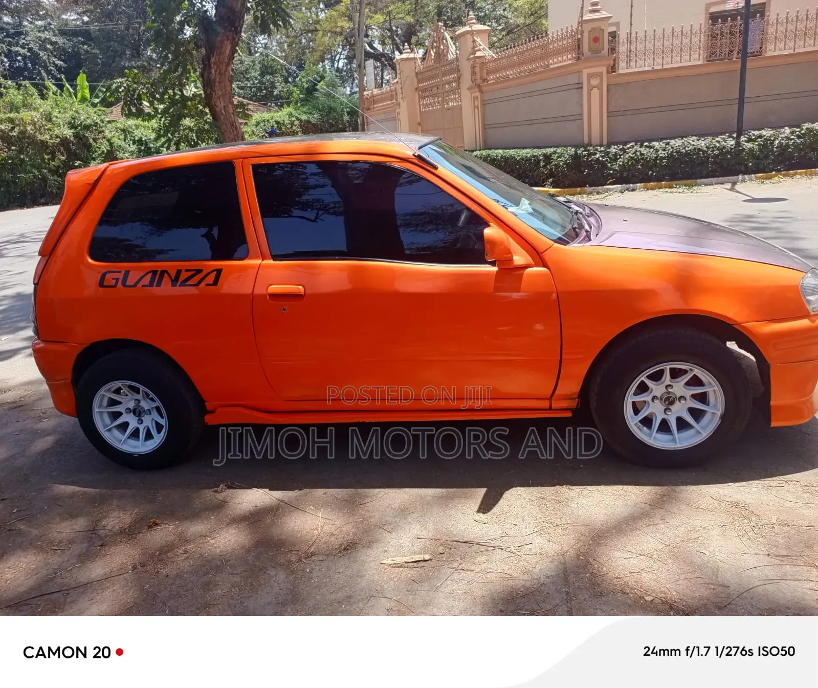 Toyota Starlet 1999 Orange