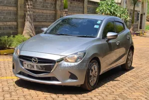 Mazda Demio 2016 Silver