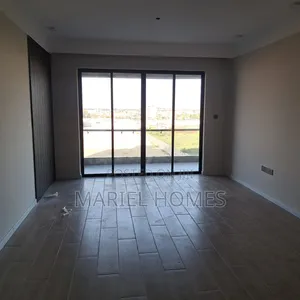 2bdrm Apartment in Hotel 67 Area for rent