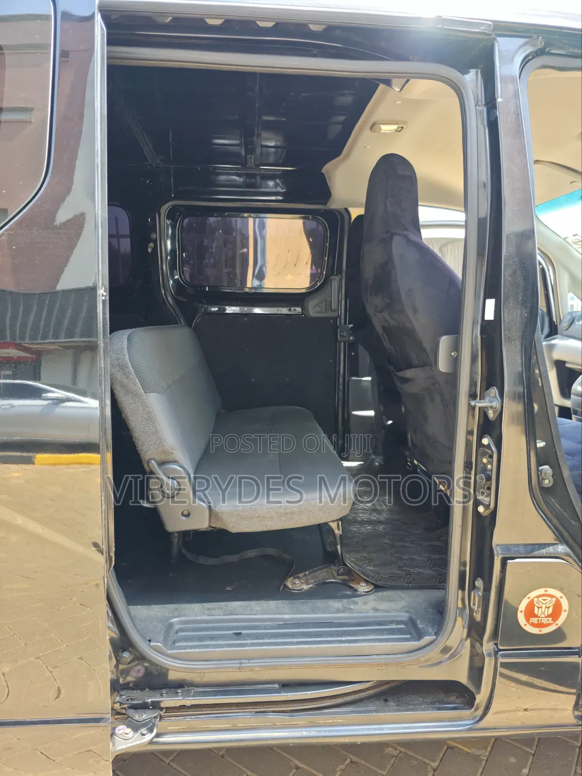 Nissan NV200 2013 Black