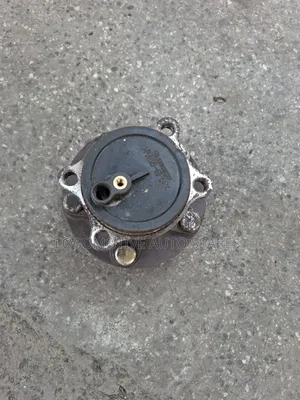 Rear Hub Mazda Axela /Atenza