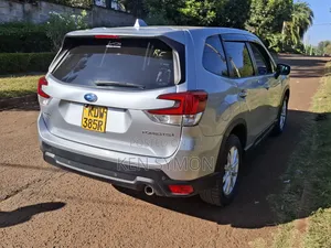 Subaru Forester 2018 Silver