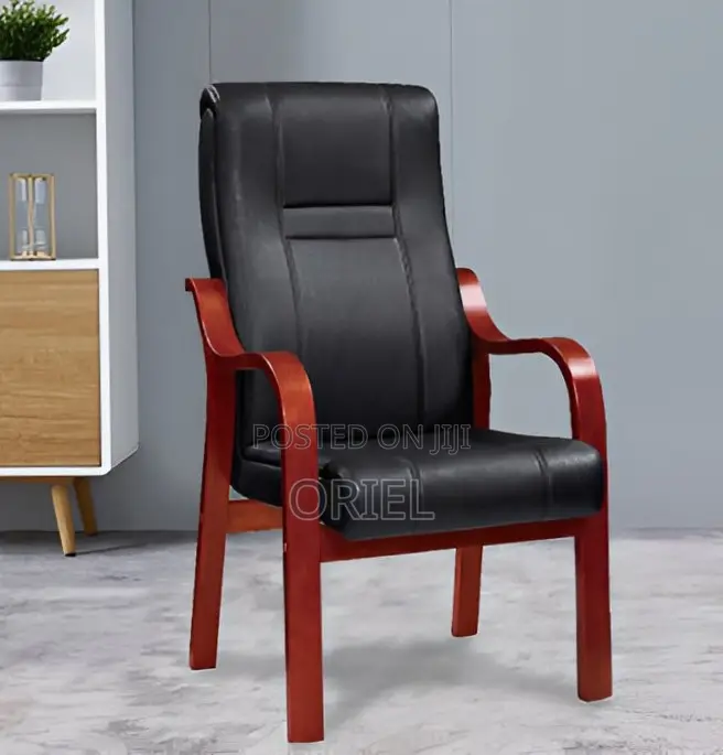 Office Chair : Director’s Visitor Chair