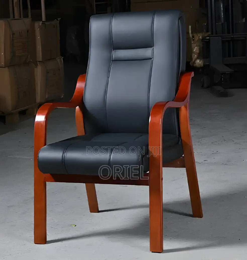 Office Chair : Director’s Visitor Chair