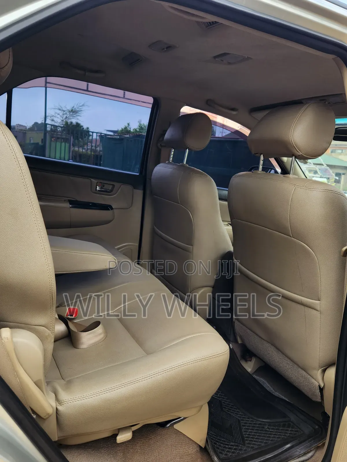 Toyota Fortuner 2012 Brown