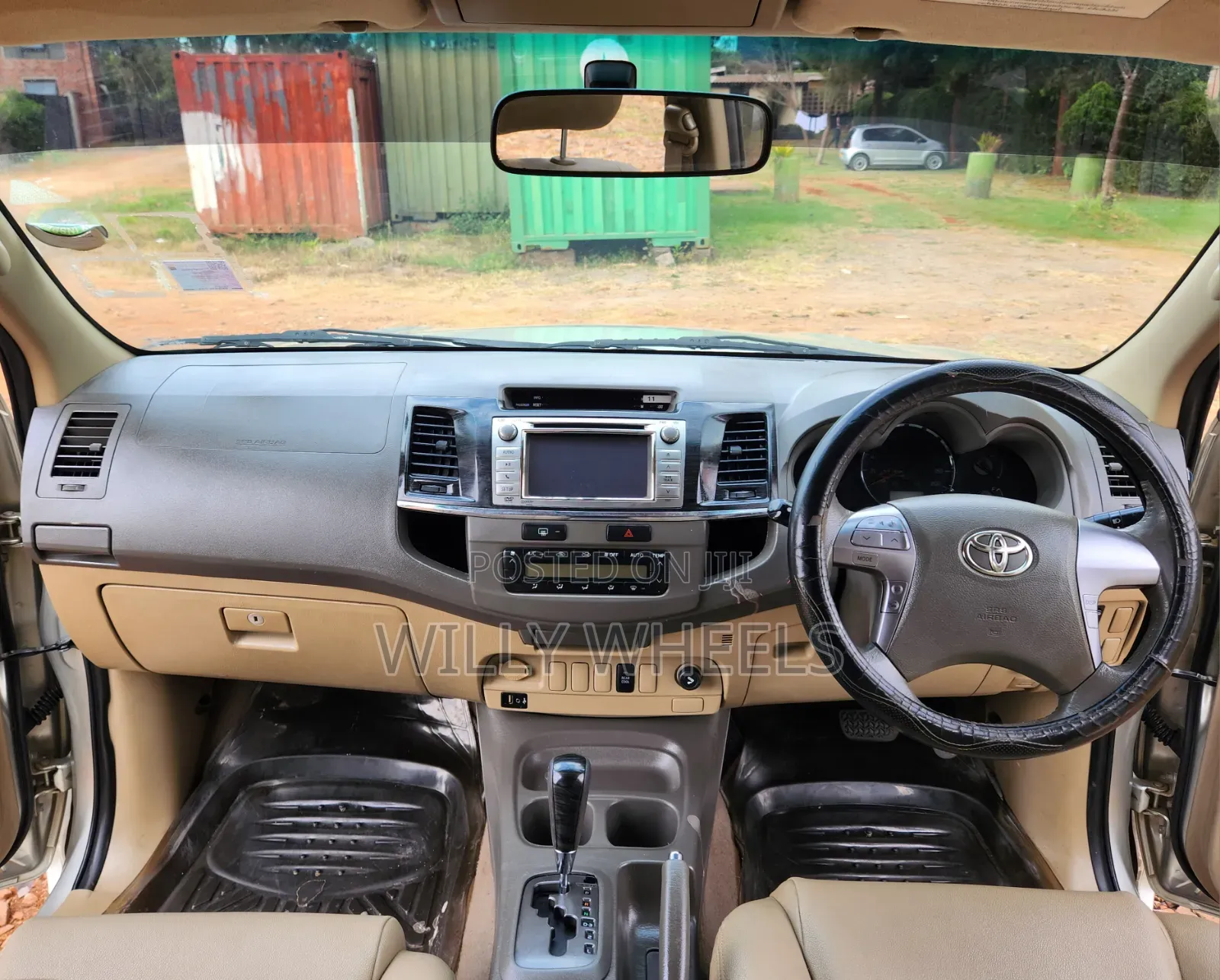 Toyota Fortuner 2012 Brown
