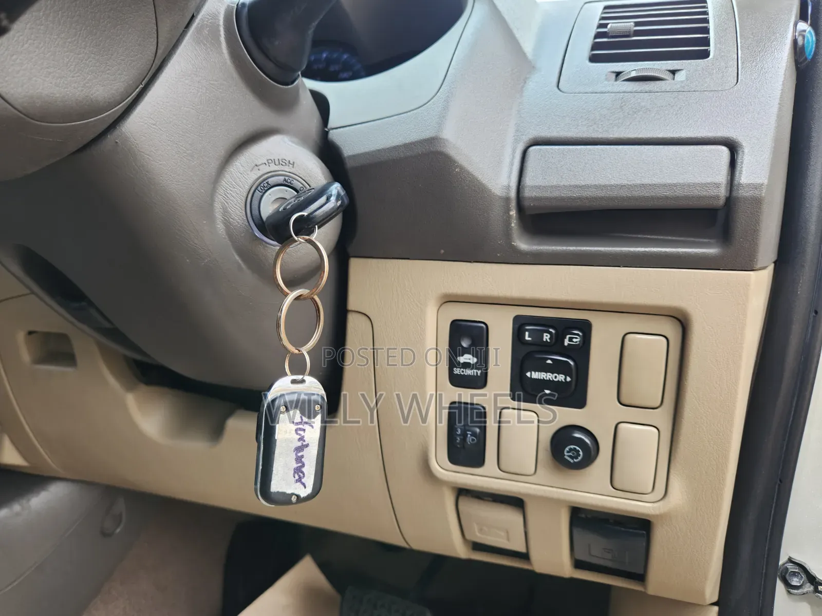 Toyota Fortuner 2012 Brown