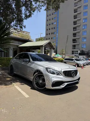 Mercedes-Benz E250 2010 Silver