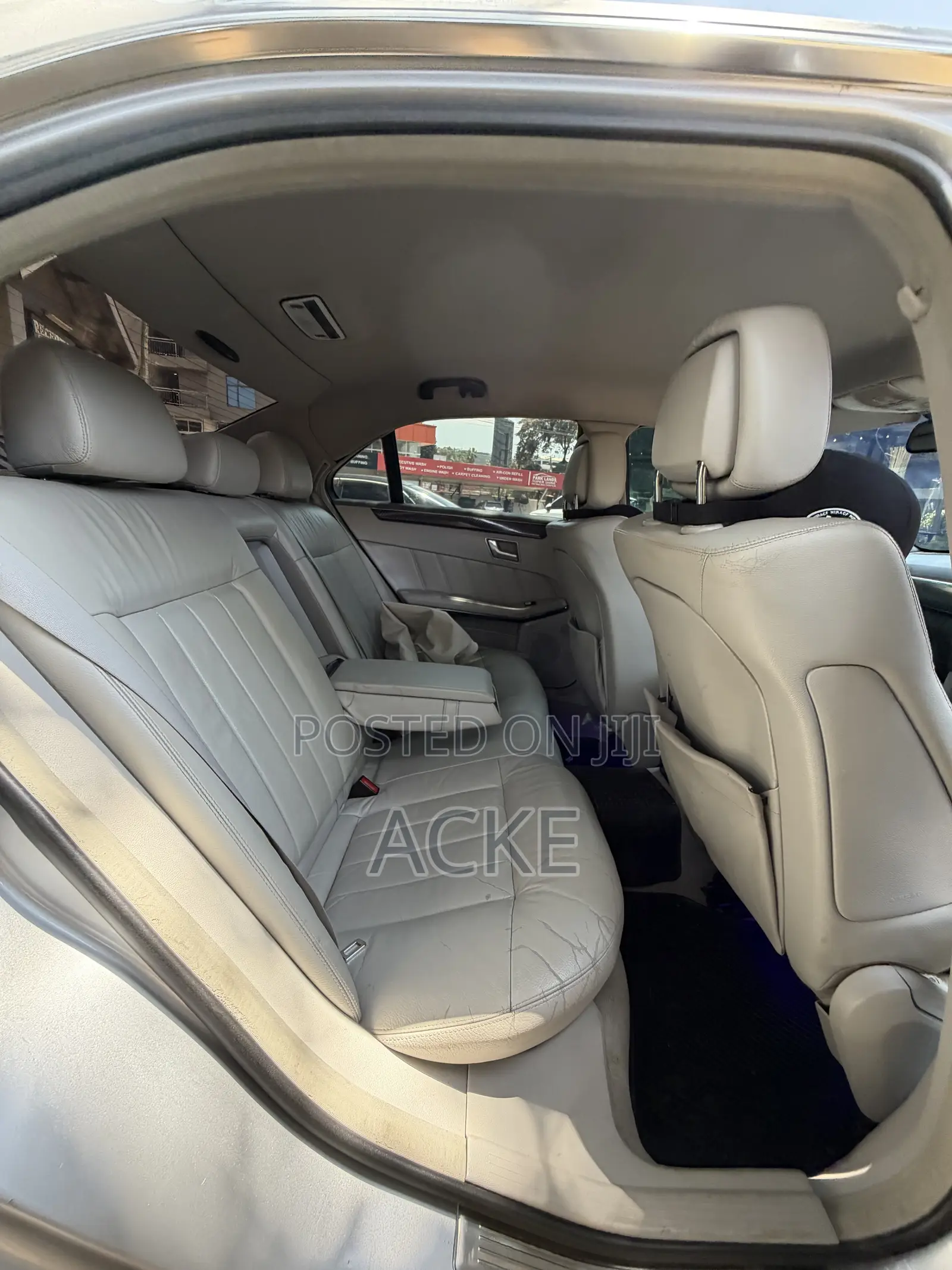 Mercedes-Benz E250 2010 Silver