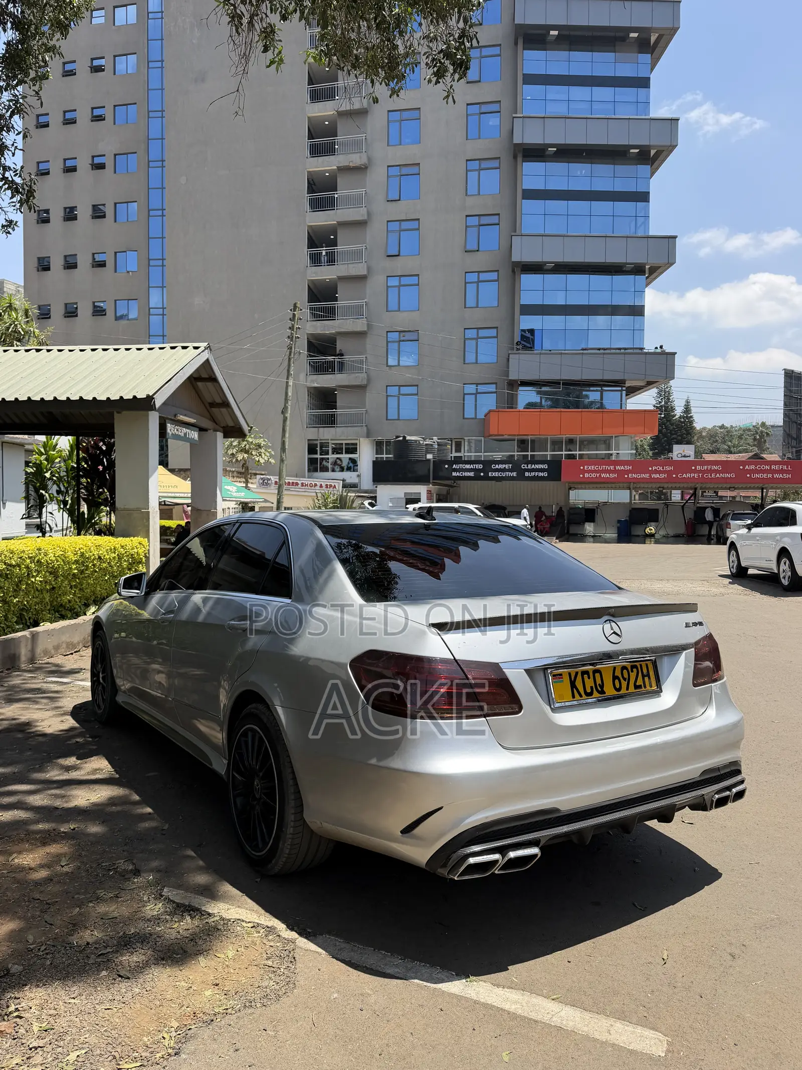 Mercedes-Benz E250 2010 Silver