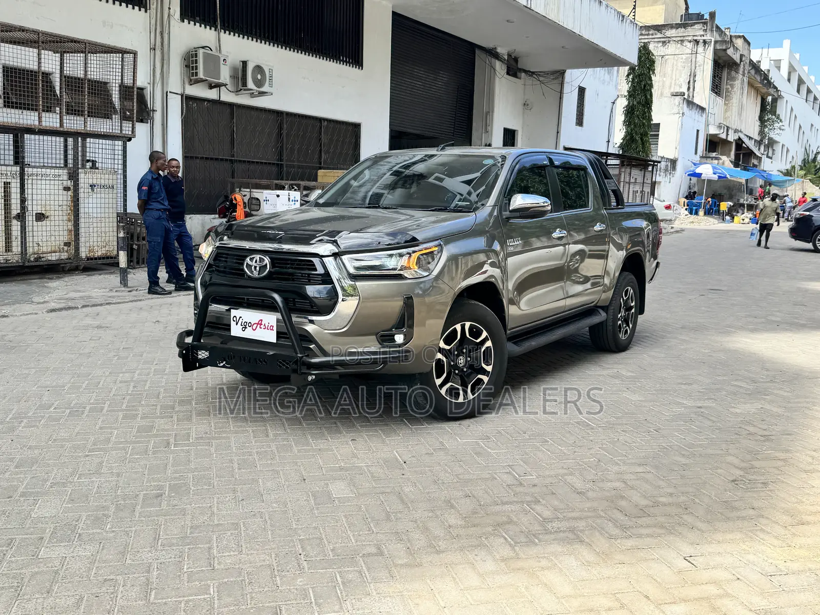 Toyota Hilux 2.8 Diesel 2020 Brown