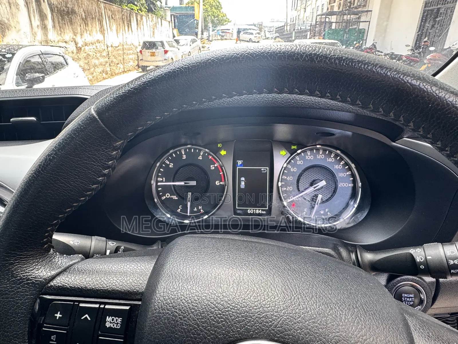 Toyota Hilux 2.8 Diesel 2020 Brown