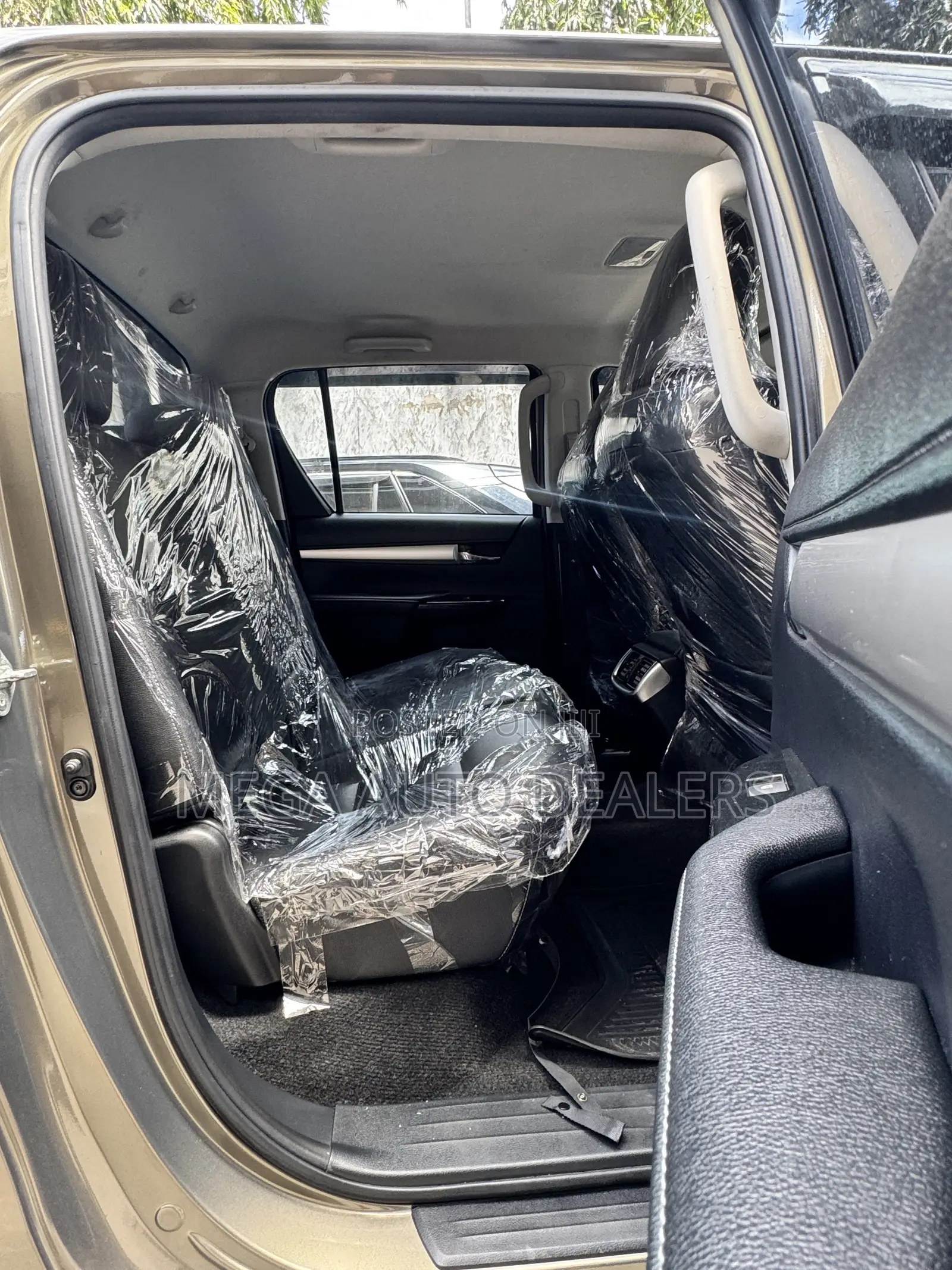 Toyota Hilux 2.8 Diesel 2020 Brown