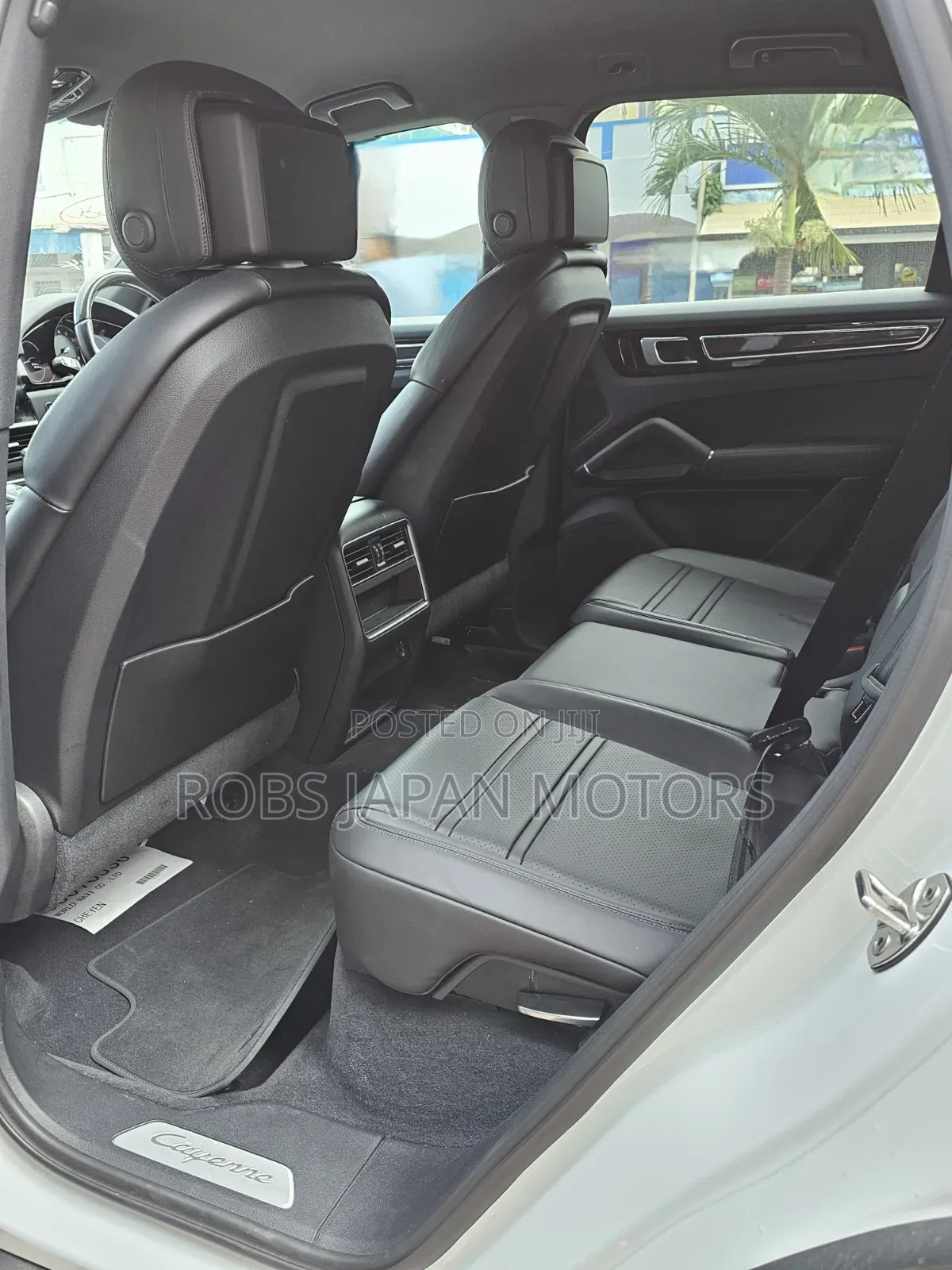 Porsche Cayenne S AWD 2019 Pearl