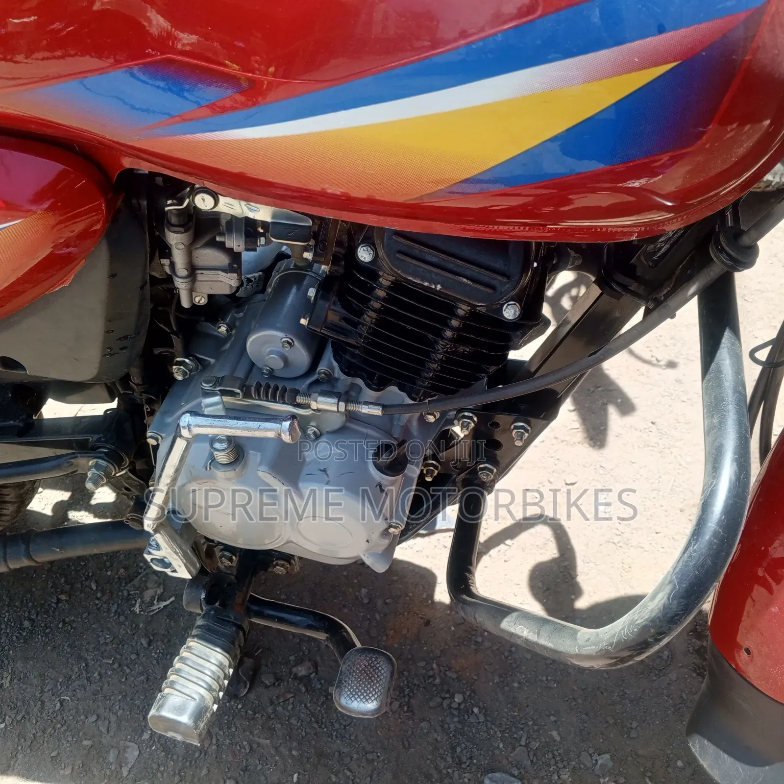 Bajaj Boxer 125 2026 Red