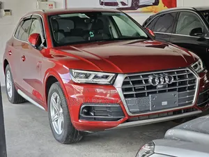 Audi Q5 2.0T Premium AWD quattro 2019 Burgundy