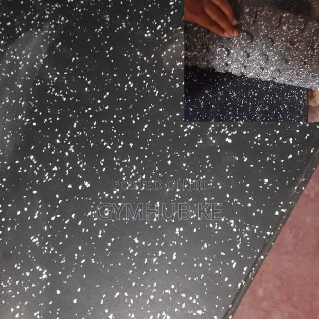 Gym Rubber Tiles/Quick Sale Offer 5pcs