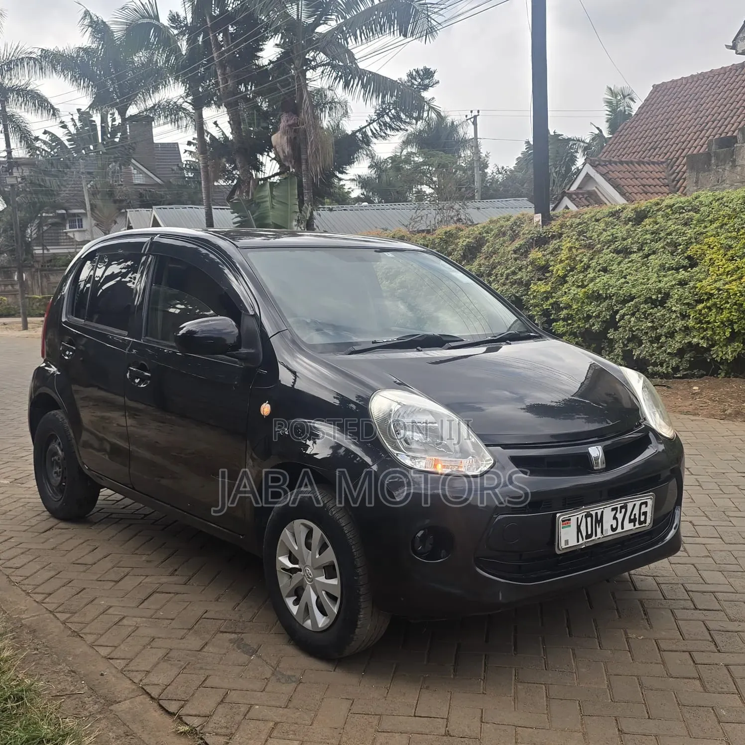 Toyota Passo 2016 Brown