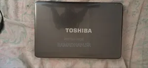 Laptop Toshiba Satellite A350 4GB Intel HDD 256GB