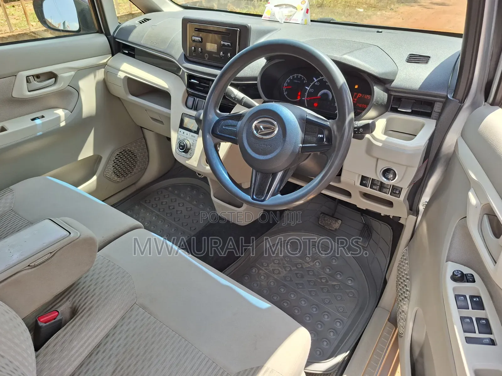 Daihatsu Move 2017 Silver