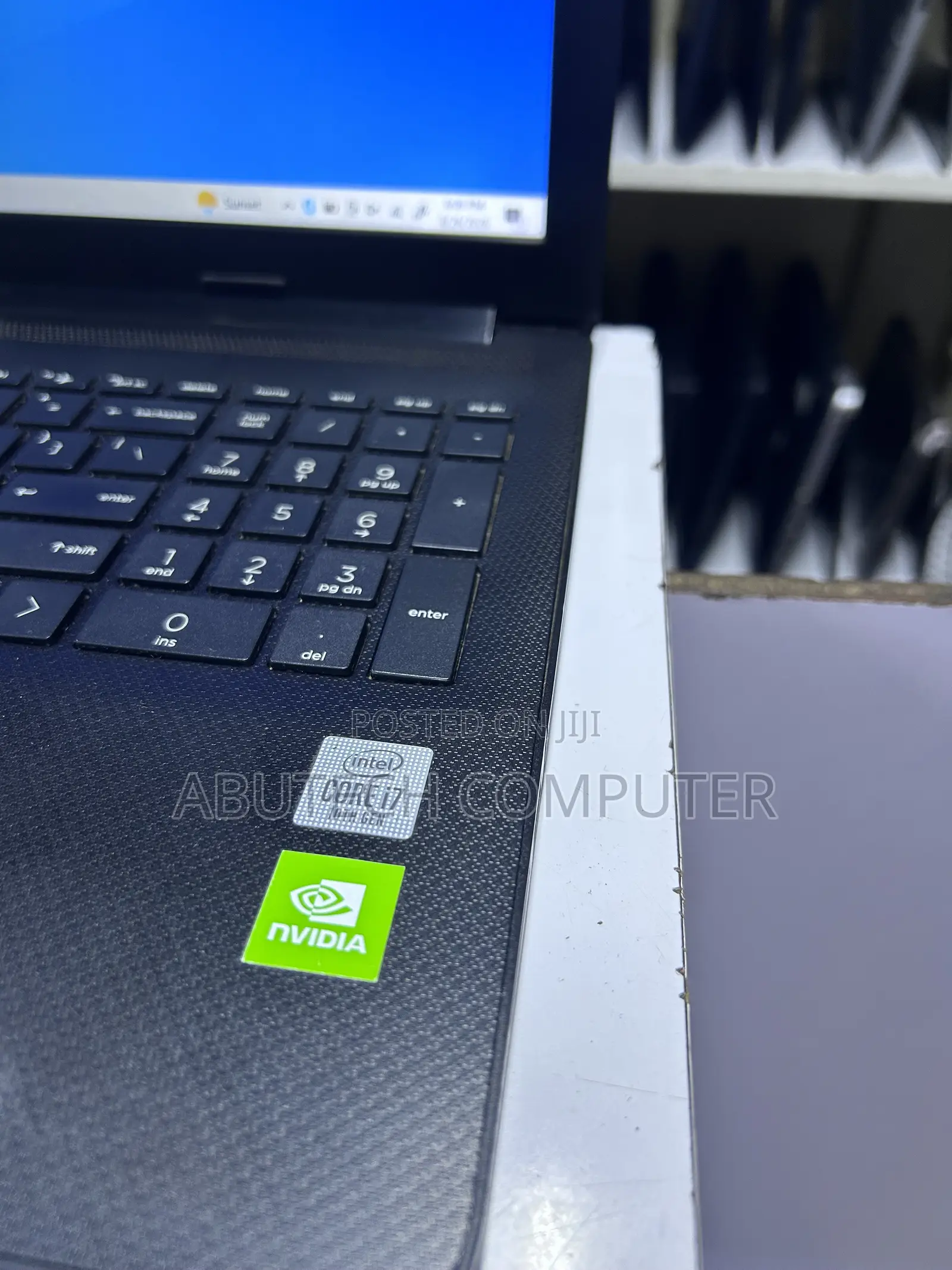 Laptop HP 15-da3007nia 8GB Intel Core i7 SSD 256GB