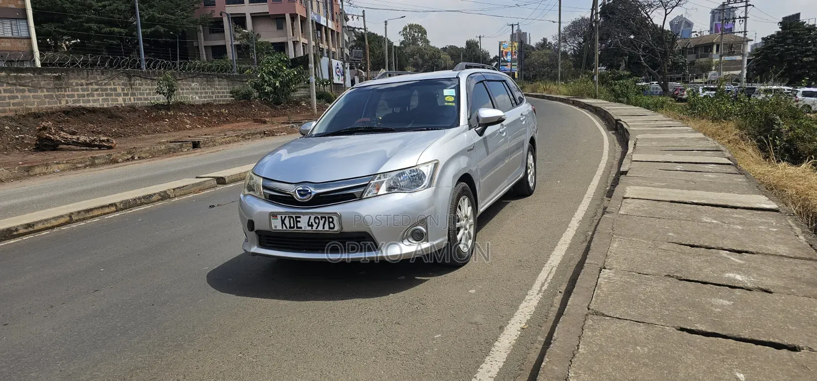 Toyota Corolla Fielder 2014 Silver