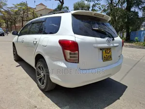 Toyota Corolla Fielder 2010 White