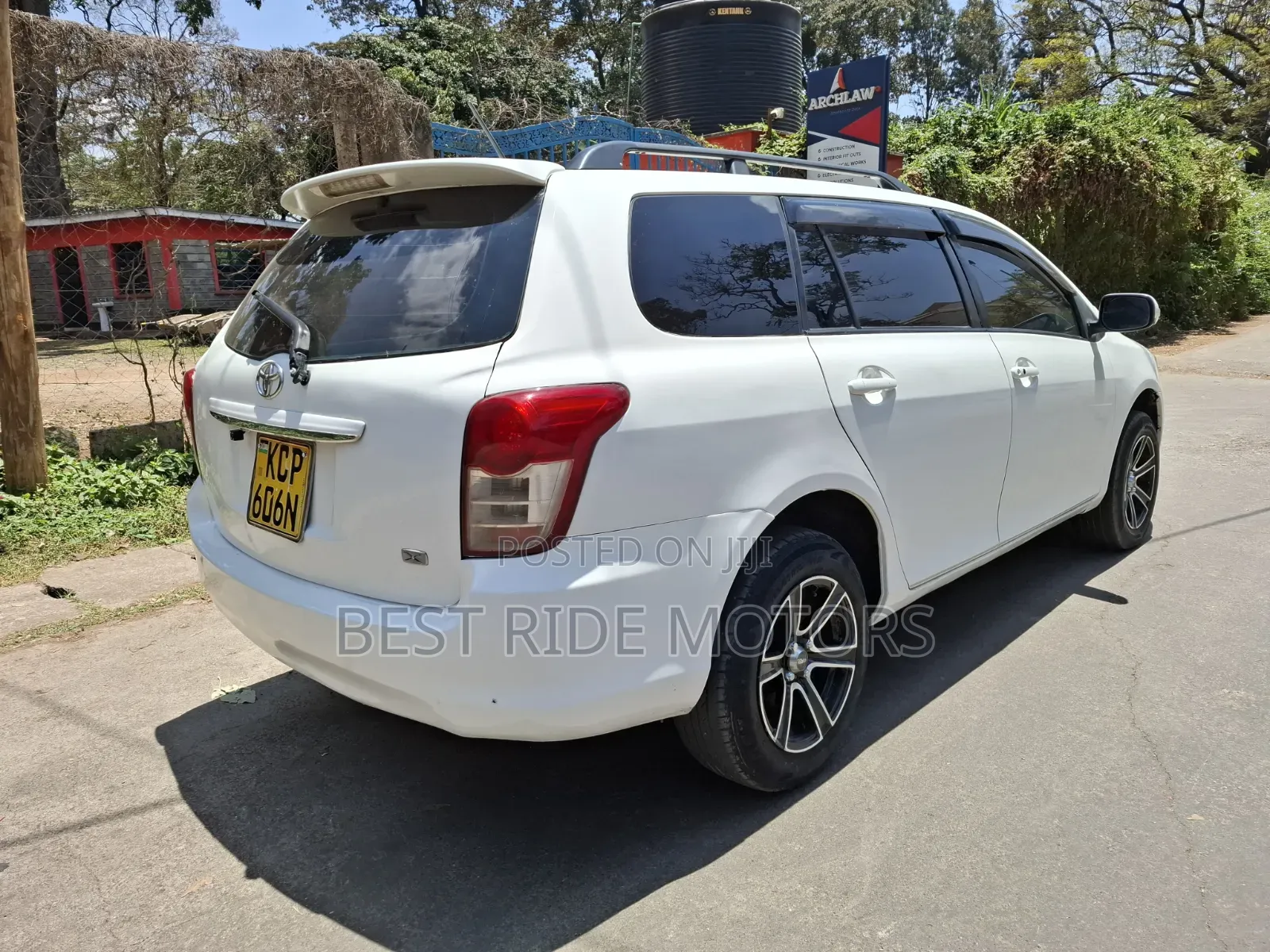 Toyota Corolla Fielder 2010 White